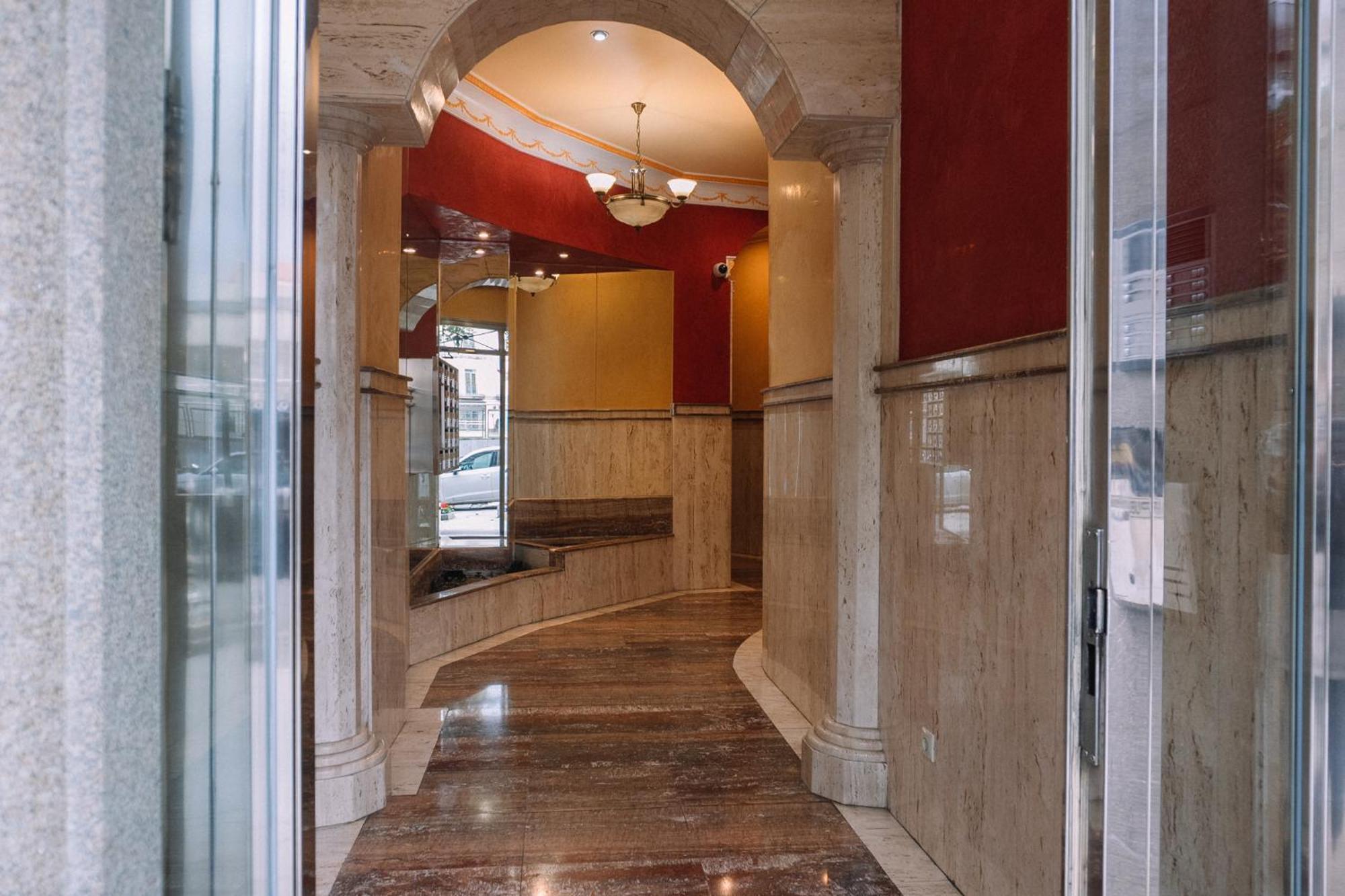 Apartment Centrico Y Acogedor En By *